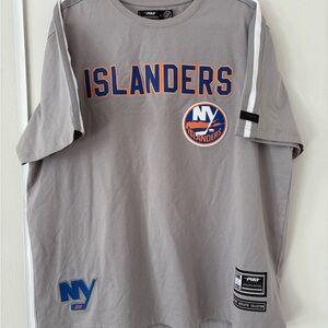 NY ISLANDERS JERSEY Size XL Lots of Islanders Logos